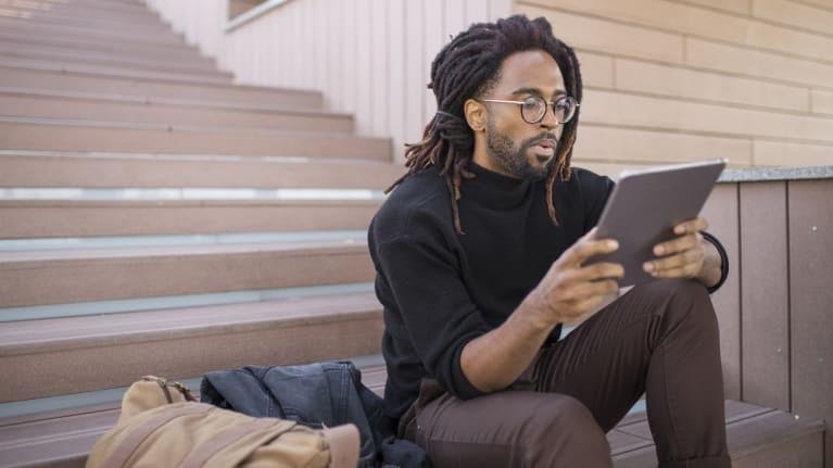 Hairstyle choices for African-Americans can affect landing a job