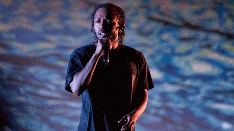 Kendrick Lamar fires shots at Drake and J. Cole in his latest feature