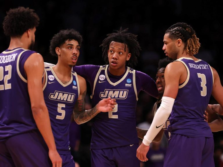 Unprecedented upsets shake up NCAA basketball tournament